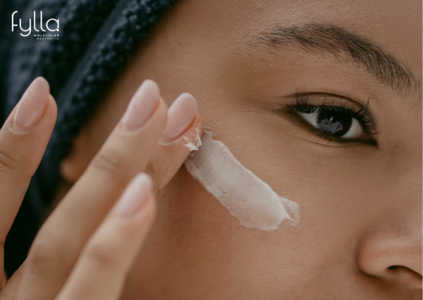CREMA PROTETTIVA RIMPOLPANTE con SPF 30 - immagine 2